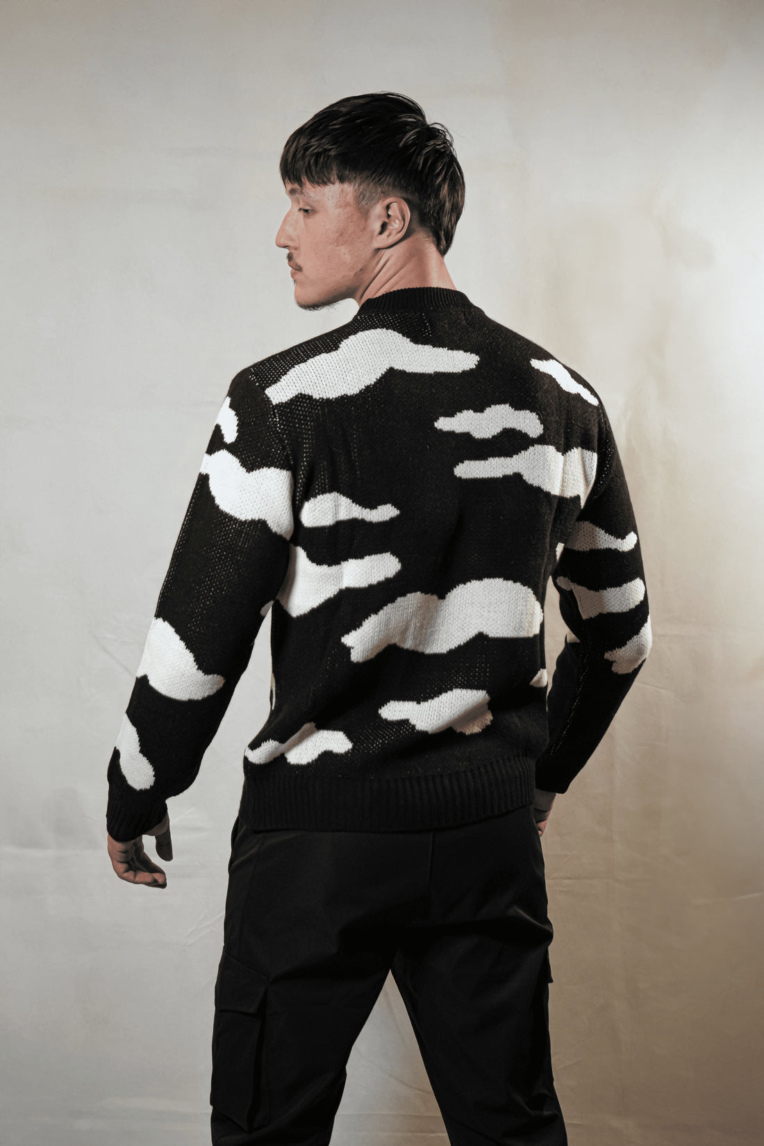 Pull Komo Noir